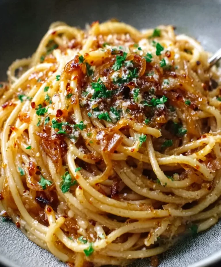 Caramelized Onion Chili Oil Pasta Recipe-Sweet Spicy Flavor