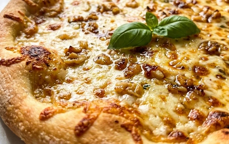 buttery garlic pizza